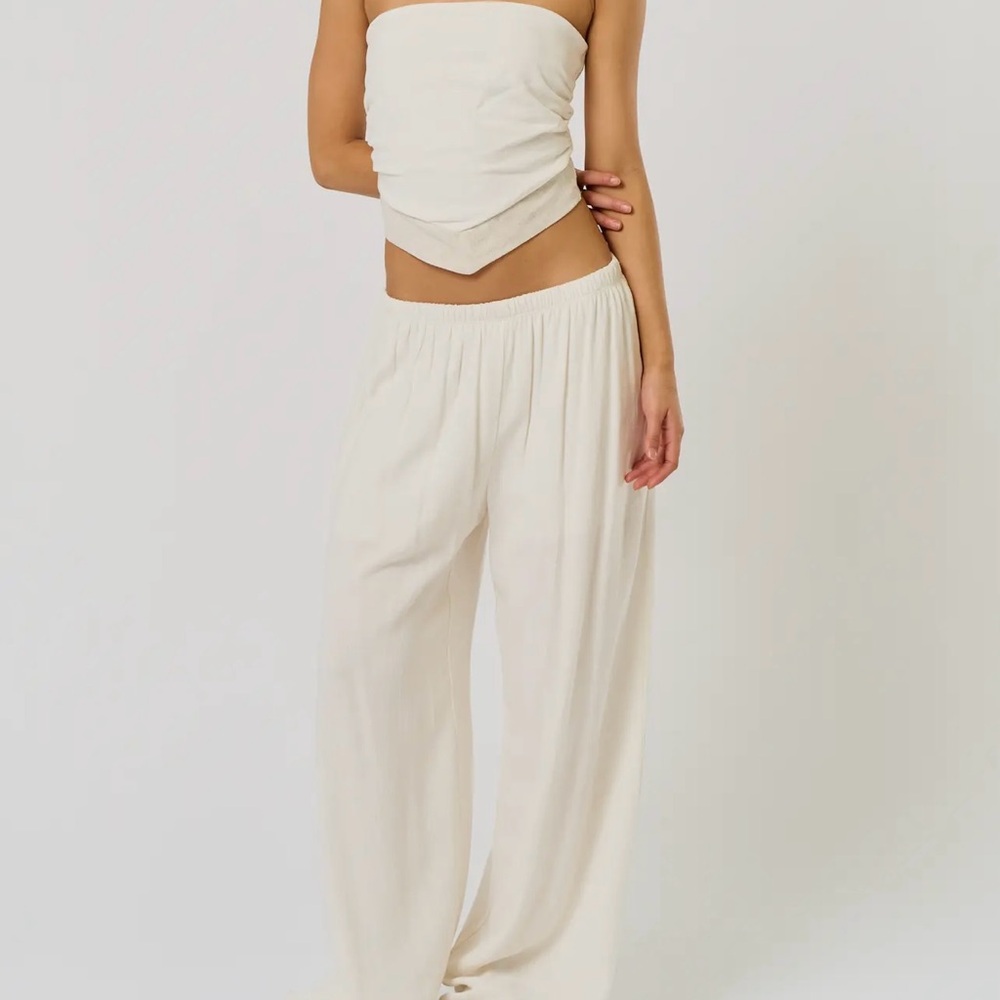 Elegant Cream Wide Leg Pants